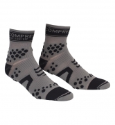 compressport racing socks v2 - trail grey-black-grey size 3 pour 15